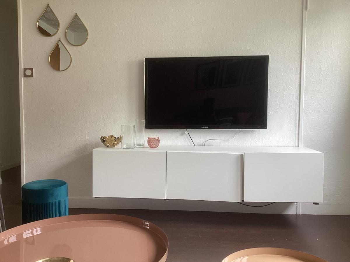 Cozy Oasis: Quiet 2-Room Apartment with Terrace and Free Parking Toulouse Exterior photo