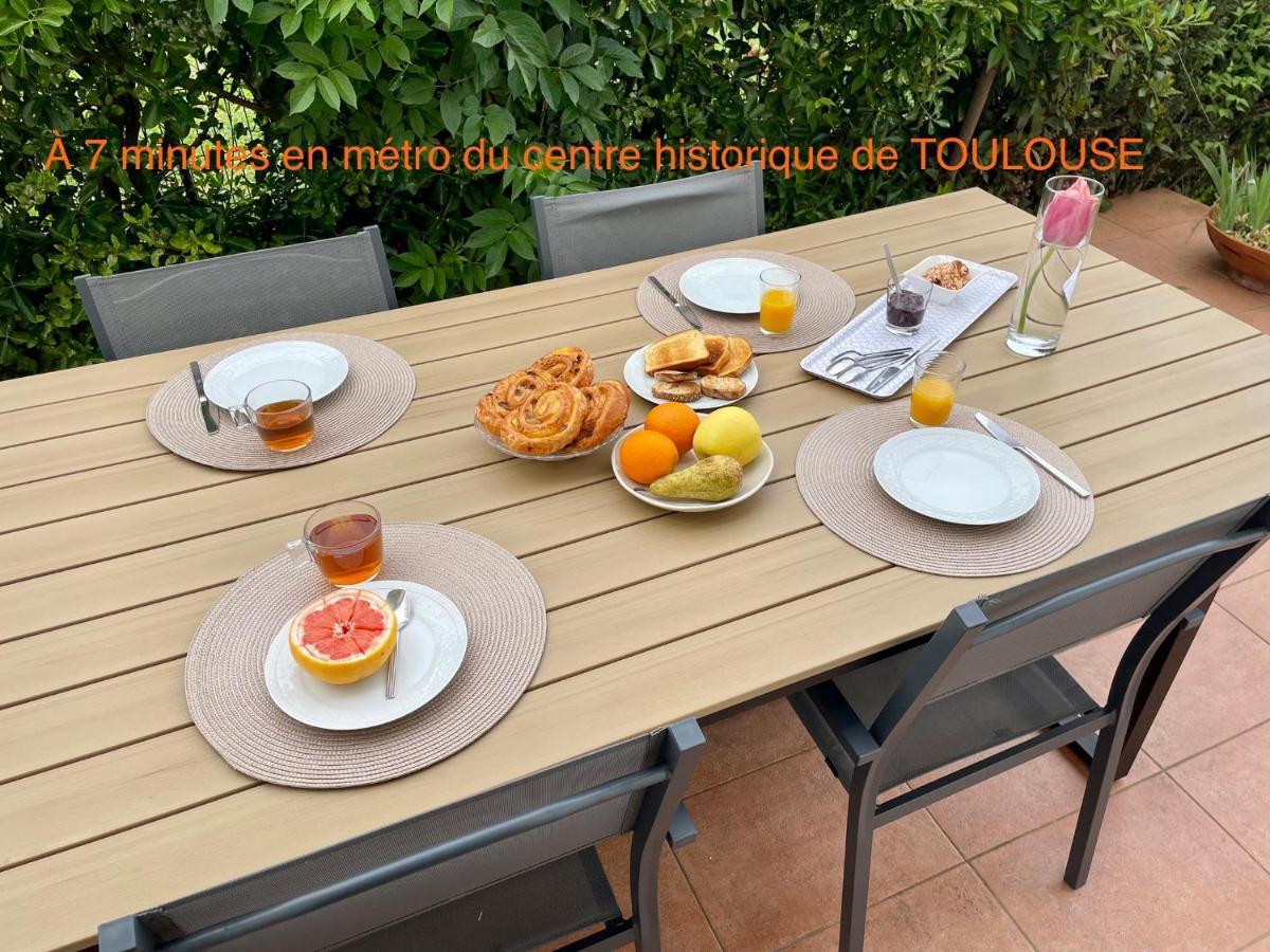 Cozy Oasis: Quiet 2-Room Apartment with Terrace and Free Parking Toulouse Exterior photo